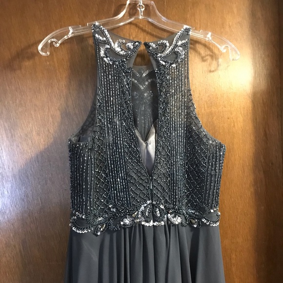 Prom dress! Only worn once for “the big night” - Picture 4 of 8